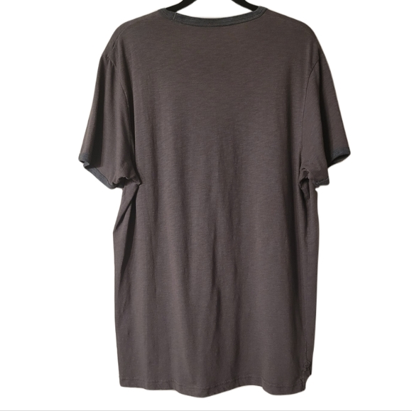 Levi's T-Shirt Men's Size 2XL Heather Brown - Picture 5 of 6